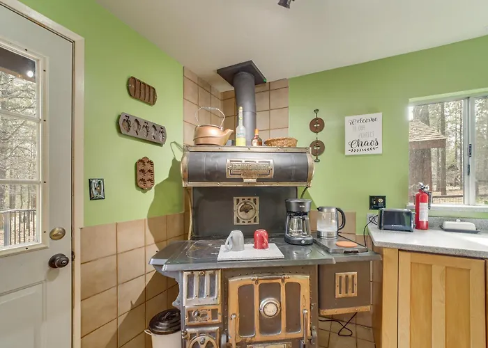 Great For Families! Woodsy Haven In Holiday home